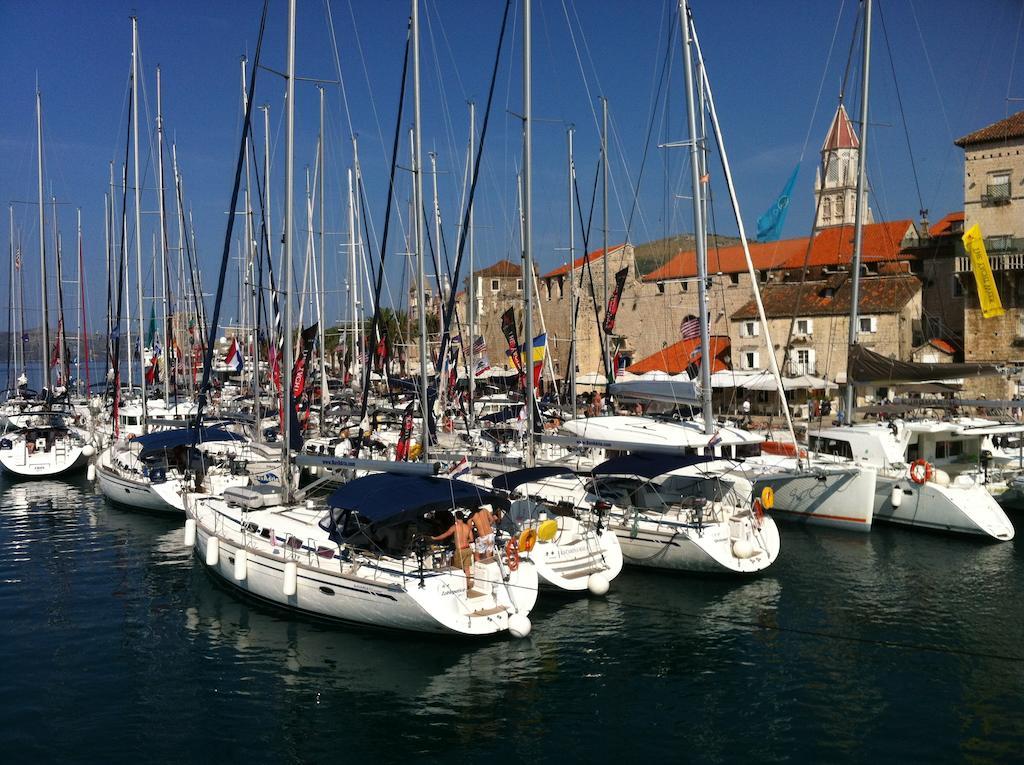 Guesthouse Trogir Proto Exterior foto